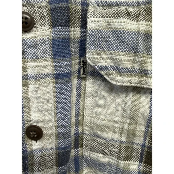 Vintage Levis Mens Plaid Button Up Shirt Textured Flannel Long Sleeve Small - Picture 4 of 5